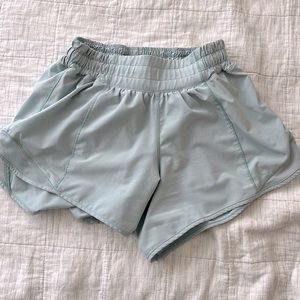 COPY - lululemon hotty hots size 2